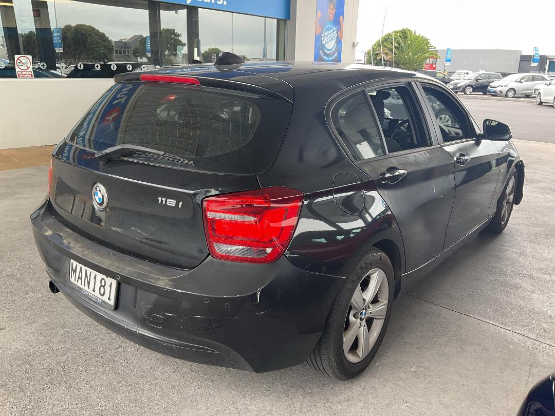 Photo '4' of BMW 116I