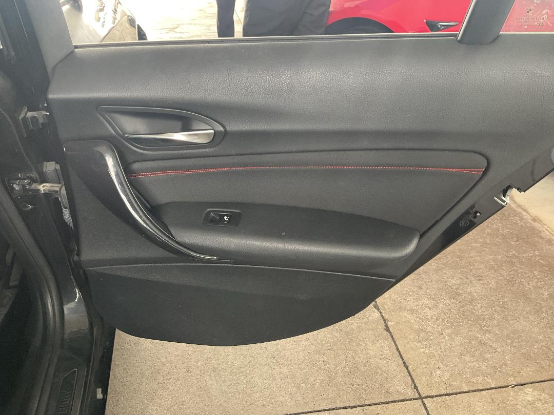 Photo '15' of BMW 116I