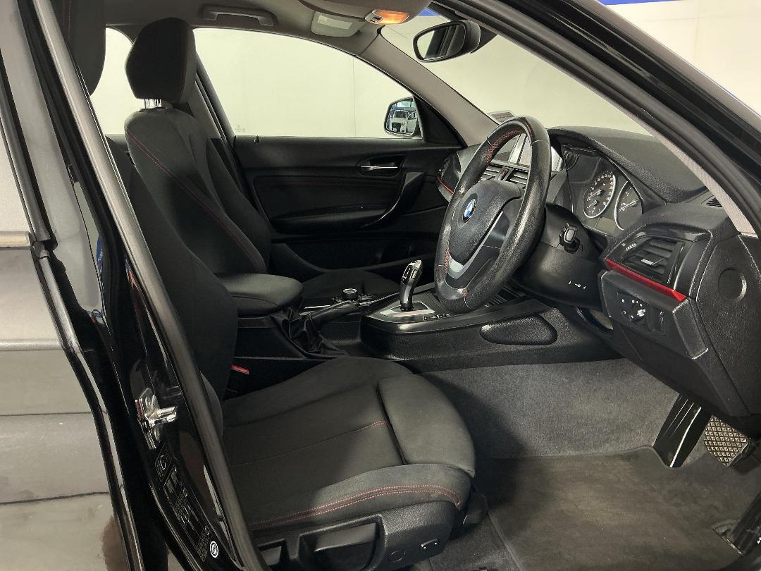 Photo '16' of BMW 116I