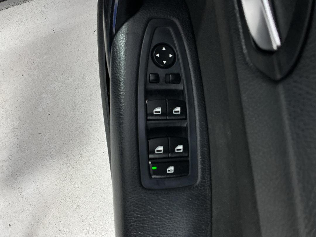 Photo '23' of BMW 116I