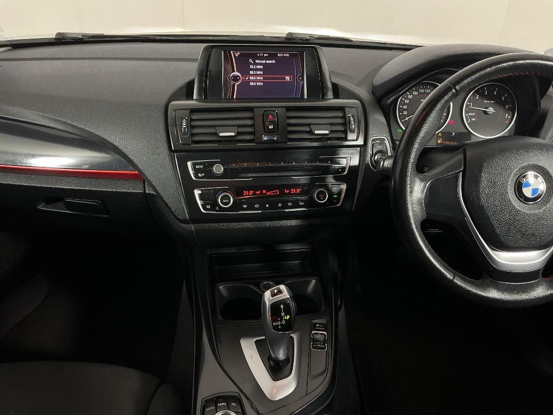 Photo '18' of BMW 116I