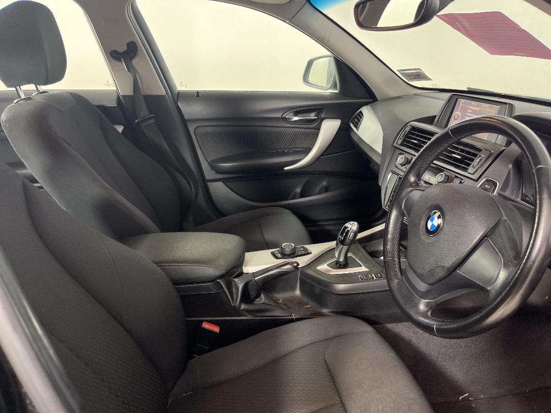 Photo '14' of BMW 116I