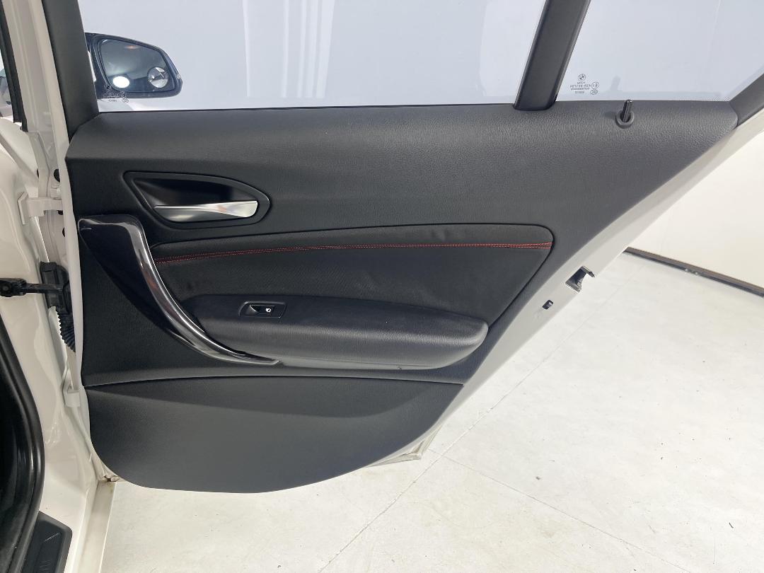 Photo '19' of BMW 116I