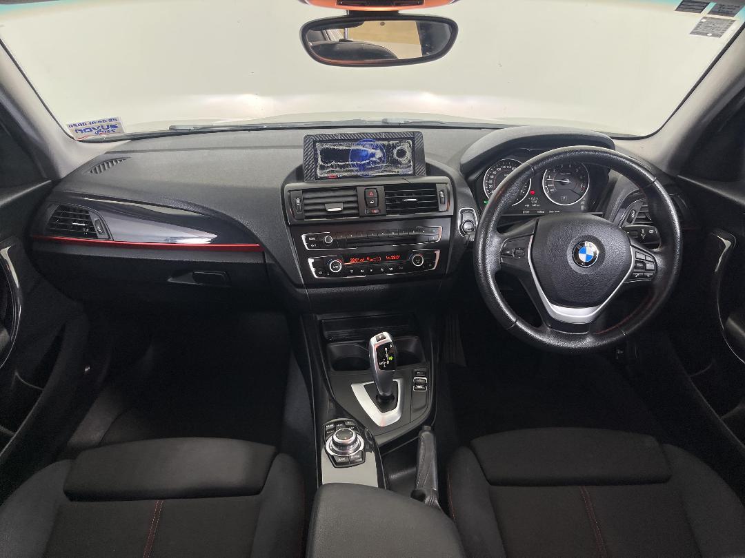Photo '17' of BMW 116I
