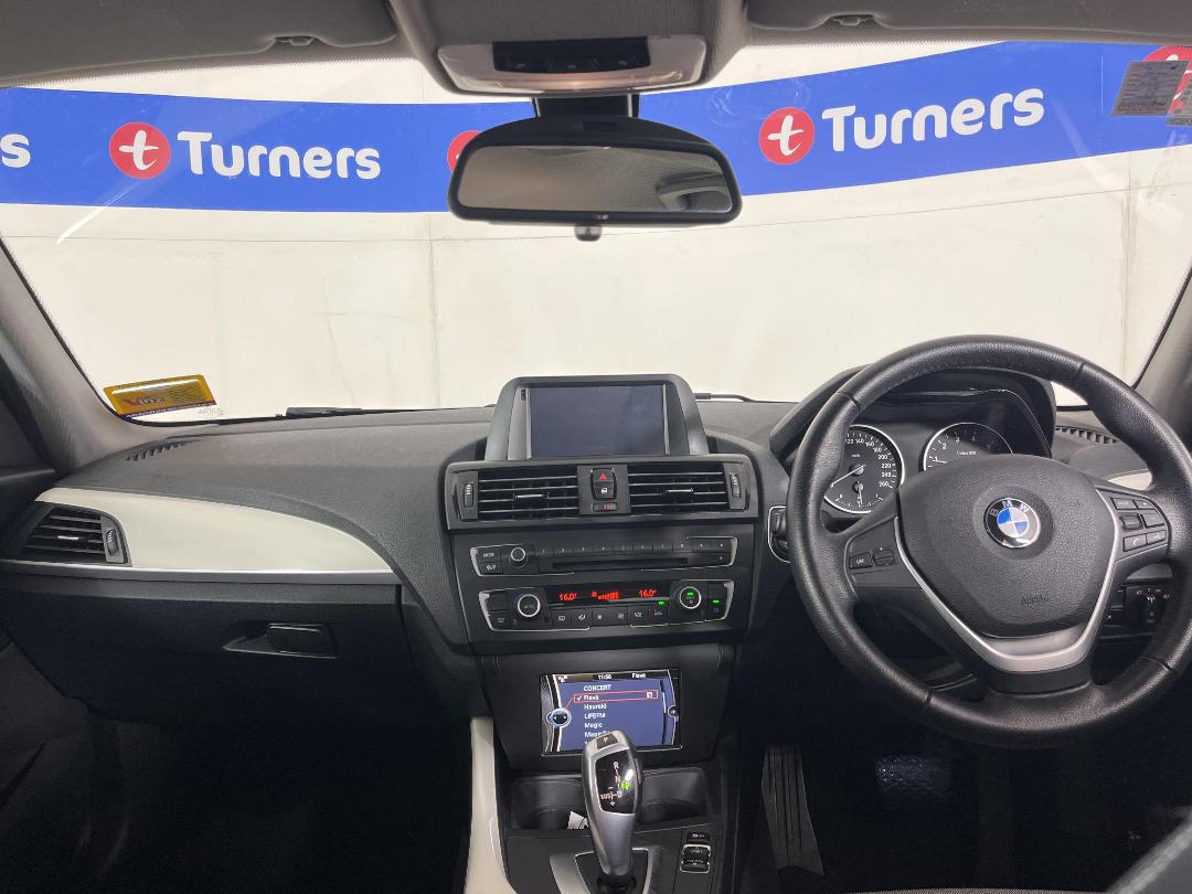 Photo '17' of BMW 120I