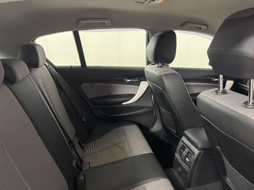 Photo '20' of BMW 120I