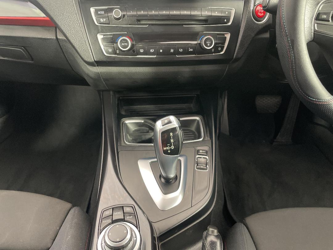 Photo '18' of BMW 120I