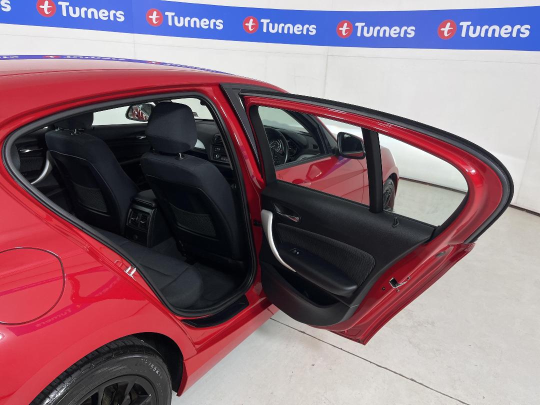 Photo '19' of BMW 120I