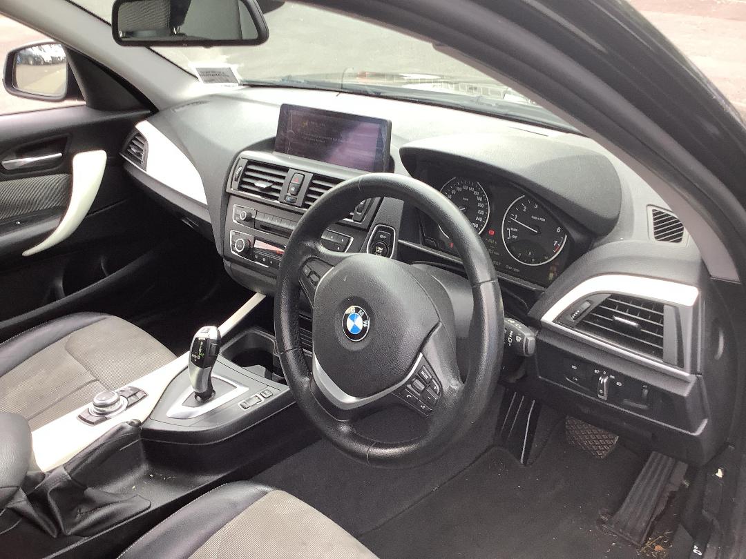 Photo '11' of BMW 120I