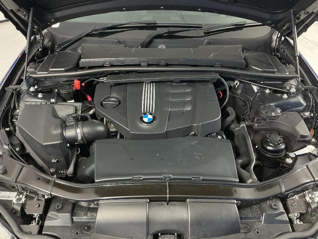 Photo '13' of BMW 3 Series Photo '13' of BMW 3 Series