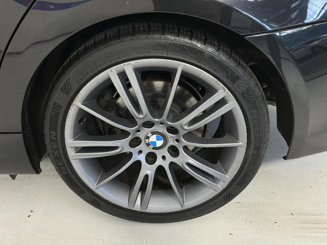 Photo '11' of BMW 3 Series Photo '11' of BMW 3 Series