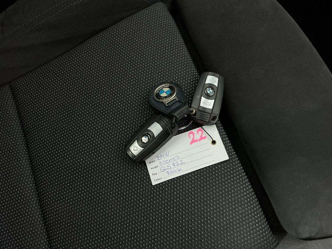 Photo '22' of BMW 3 Series Photo '22' of BMW 3 Series