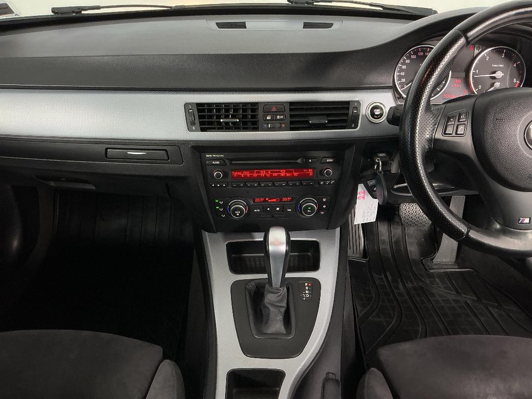 Photo '18' of BMW 3 Series Photo '18' of BMW 3 Series