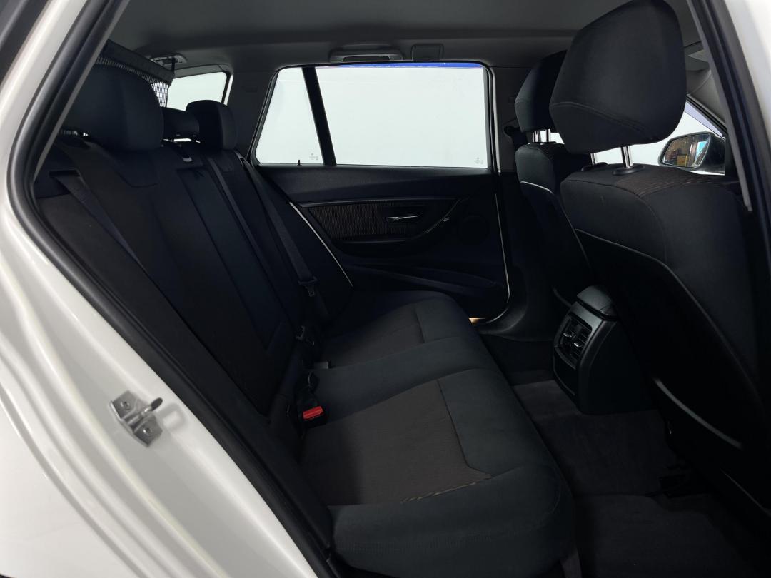 Photo '20' of BMW 320D