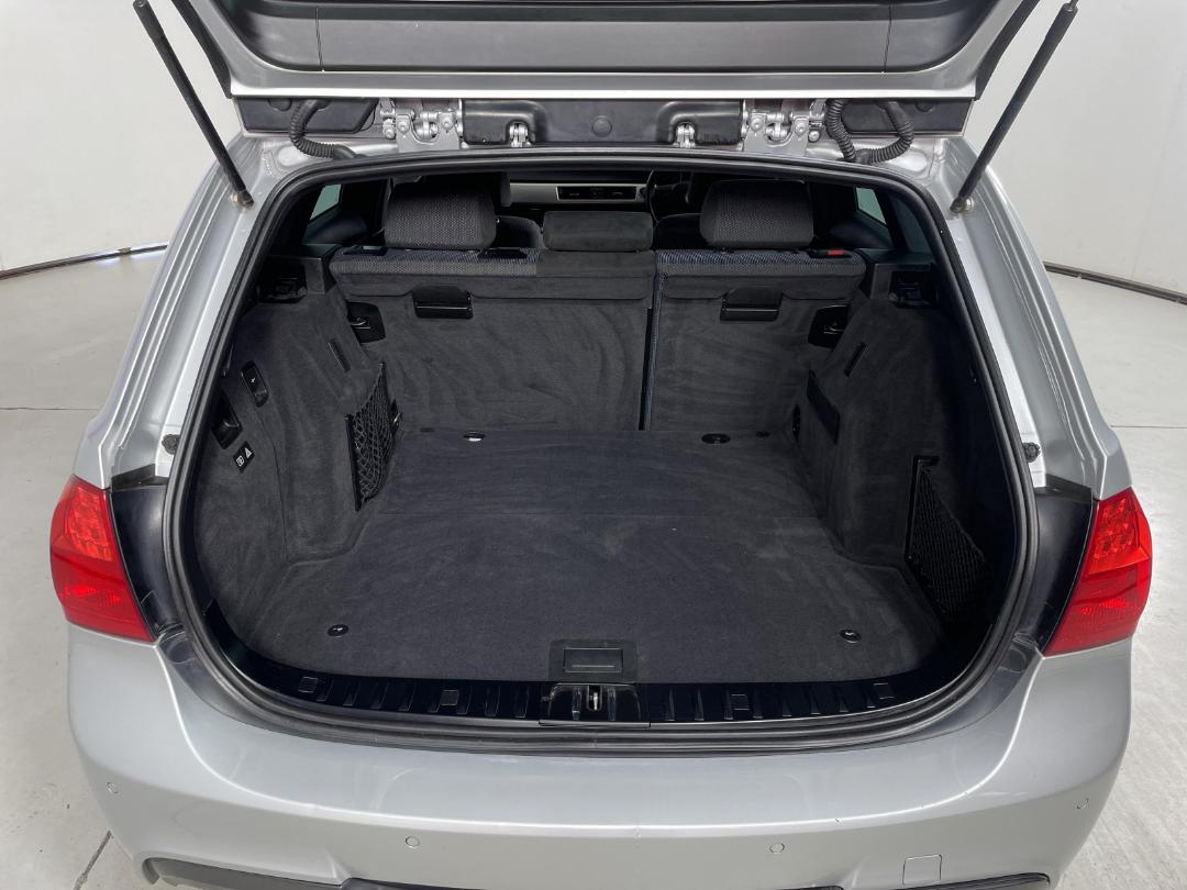 Photo '14' of BMW 320D