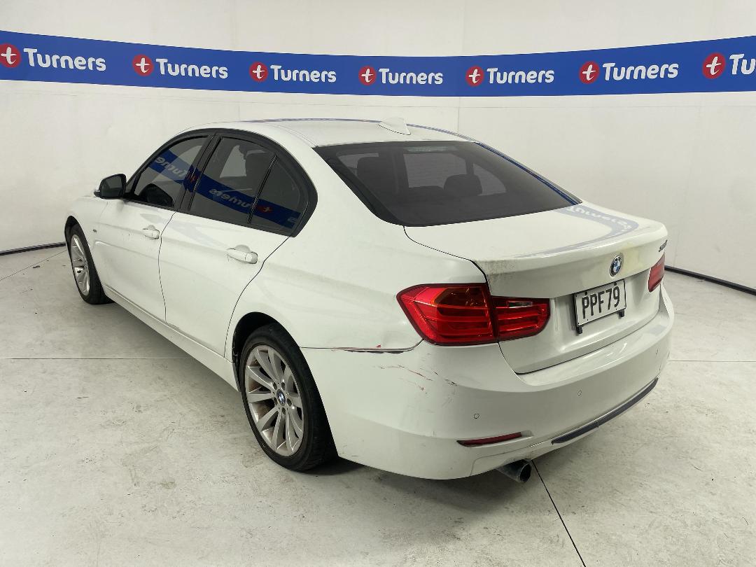 Photo '10' of BMW 320I