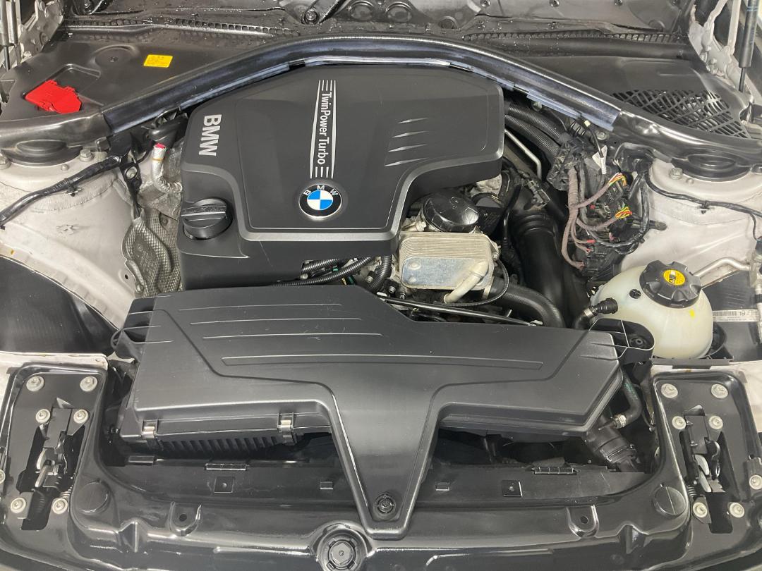 Photo '13' of BMW 320I Photo '13' of BMW 320I