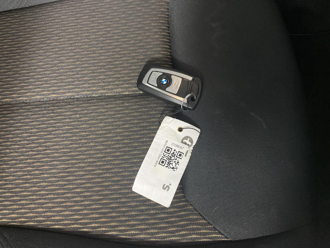 Photo '22' of BMW 320I Photo '22' of BMW 320I