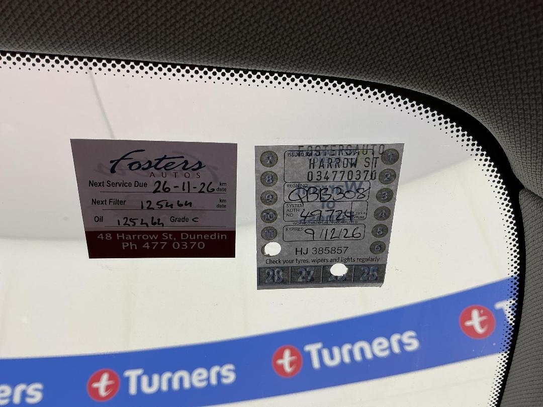 Photo '27' of BMW 320I Photo '27' of BMW 320I