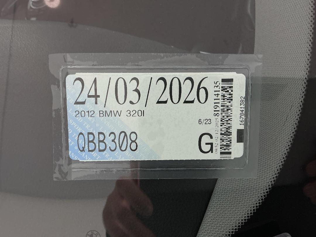 Photo '28' of BMW 320I Photo '28' of BMW 320I