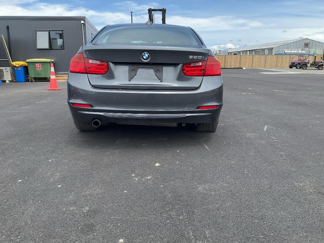 Photo '4' of BMW 320I Photo '4' of BMW 320I