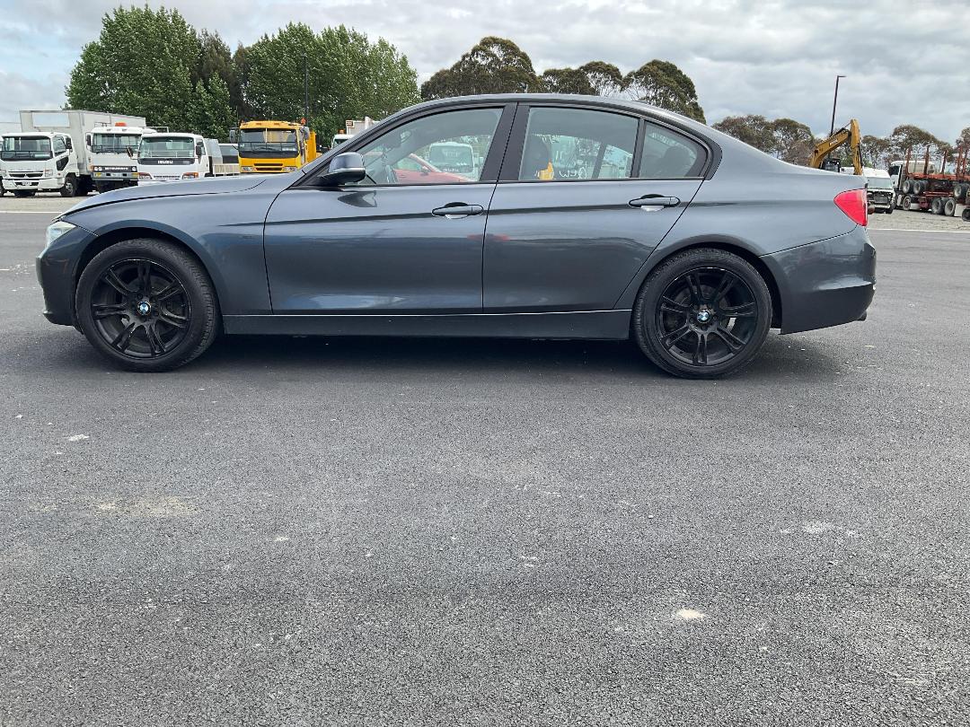 Photo '6' of BMW 320I Photo '6' of BMW 320I