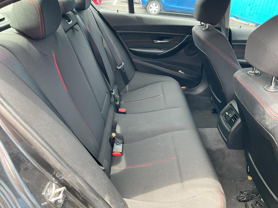 Photo '14' of BMW 320I Photo '14' of BMW 320I