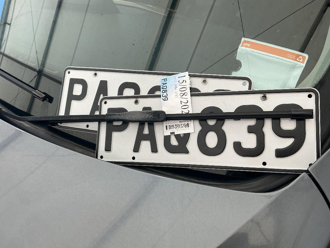 Photo '29' of BMW 320I