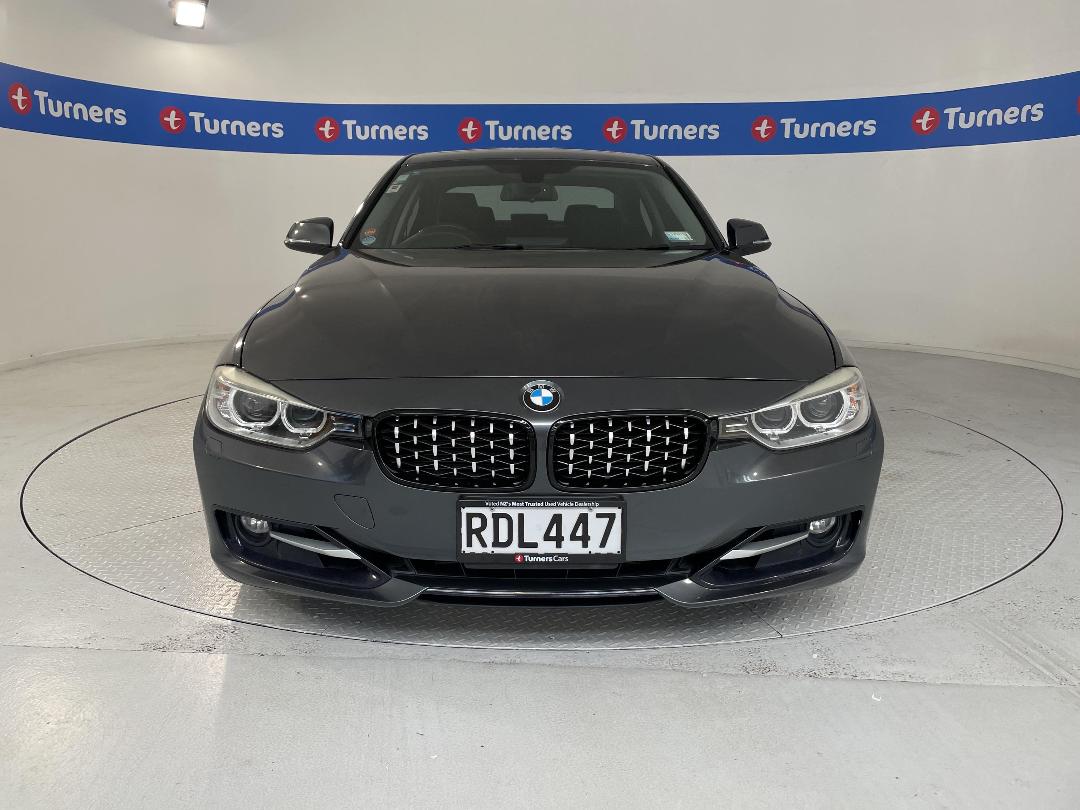 Photo '2' of BMW 320I