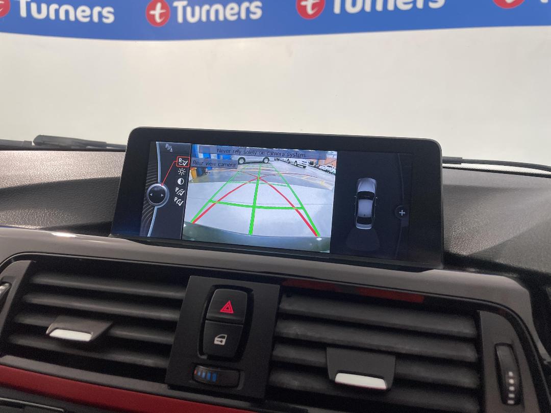 Photo '30' of BMW 320I