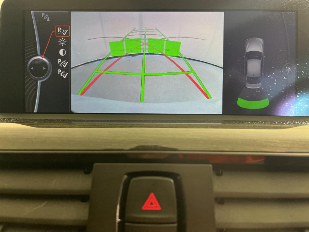 Photo '23' of BMW 320I Photo '23' of BMW 320I