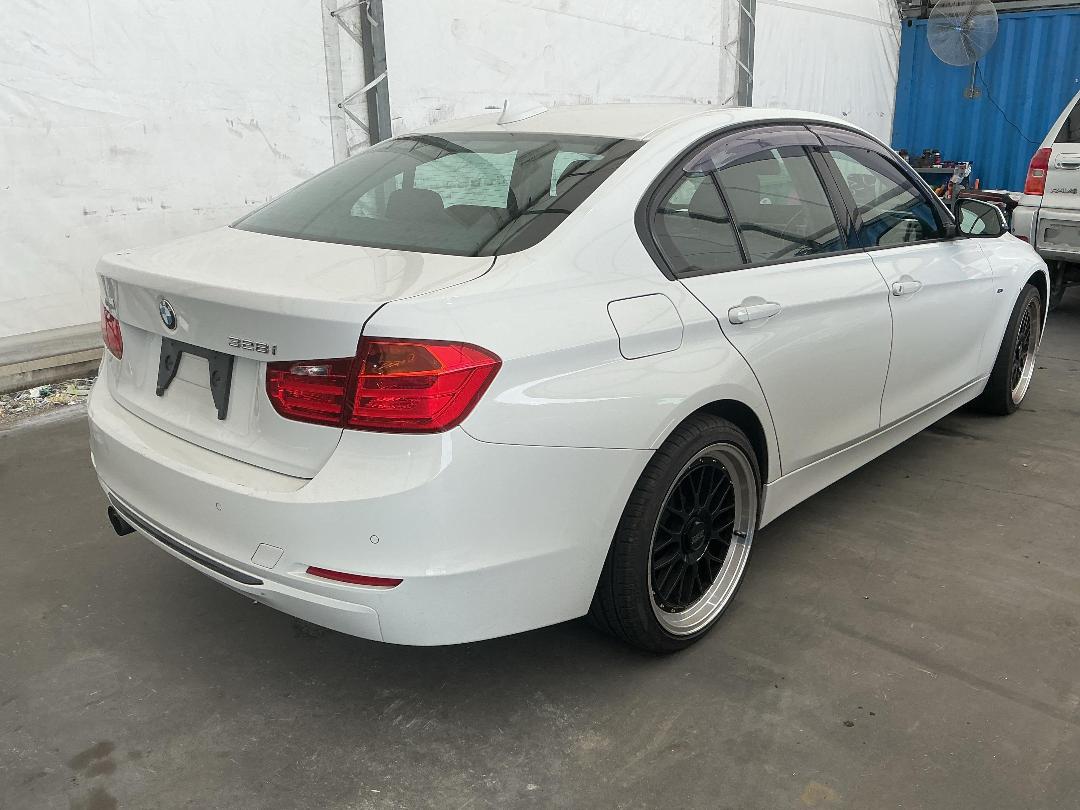 Photo '12' of BMW 328I Photo '12' of BMW 328I