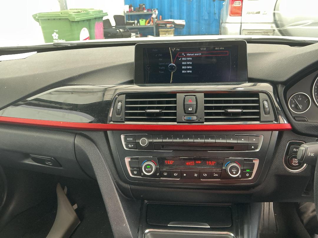 Photo '20' of BMW 328I Photo '20' of BMW 328I