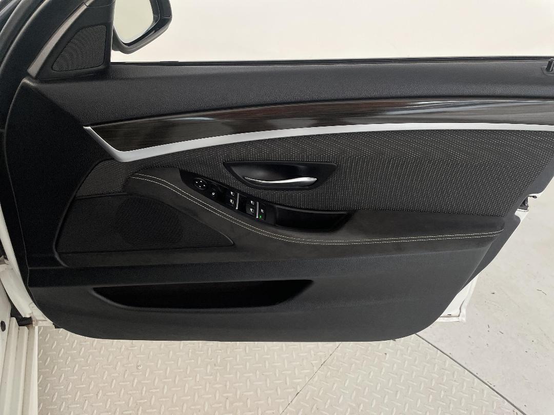 Photo '15' of BMW 523I