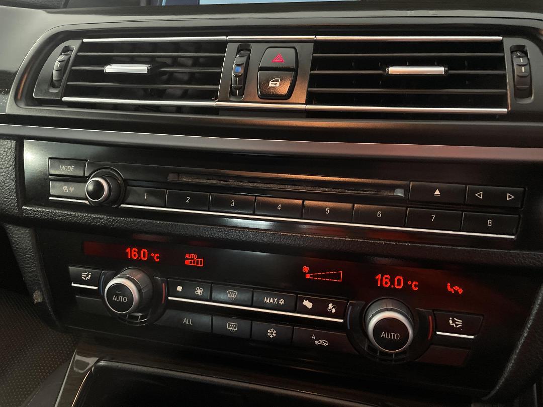 Photo '31' of BMW 523I