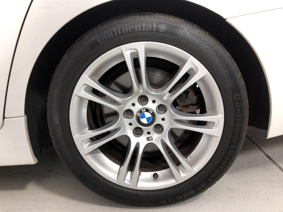 Photo '11' of BMW 528I