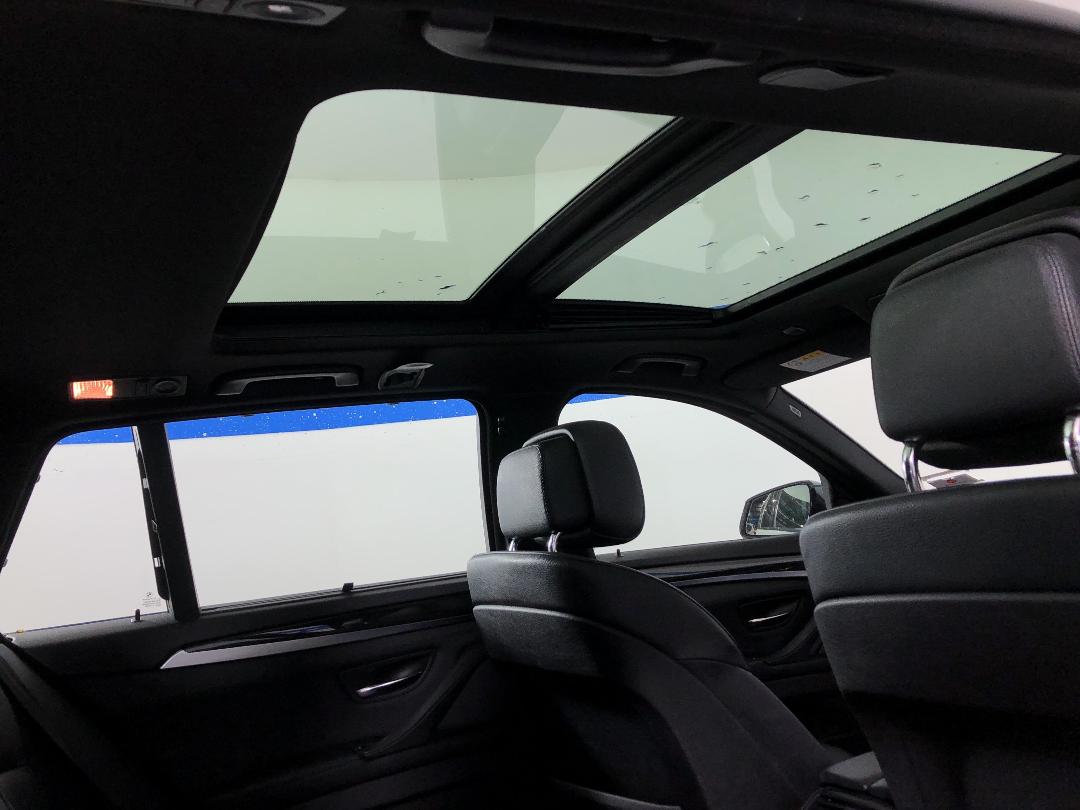 Photo '23' of BMW 528I