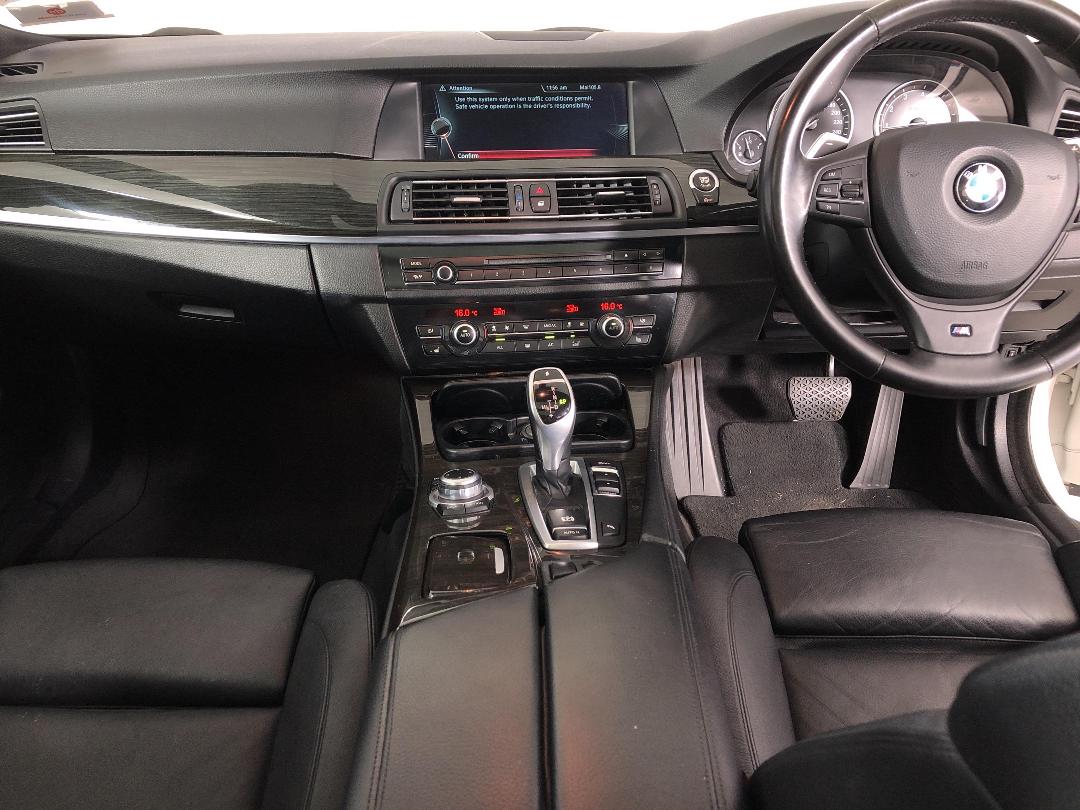 Photo '17' of BMW 528I