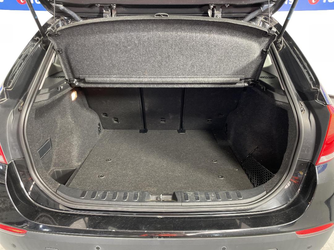 Photo '14' of BMW X1