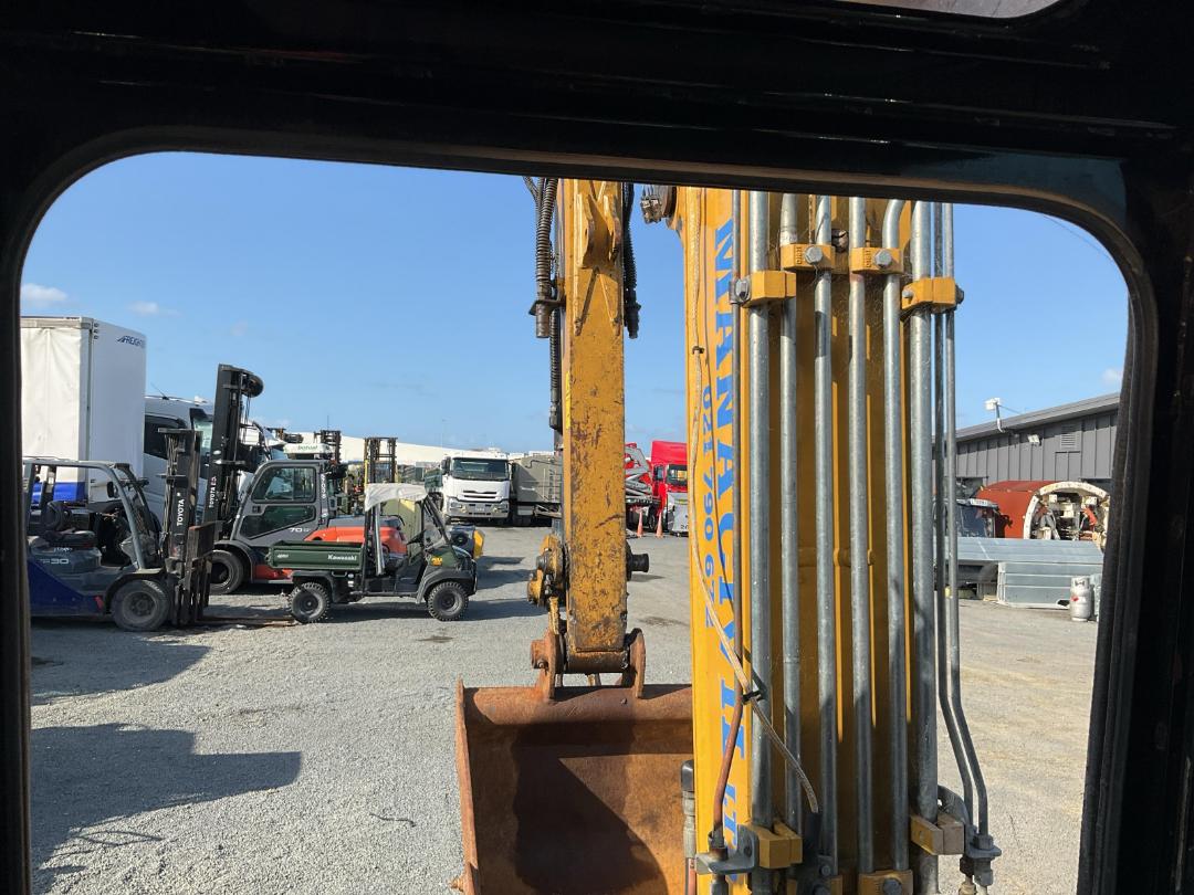 Photo '17' of Caterpillar 305.5E Excavator Photo '17' of Caterpillar 305.5E Excavator