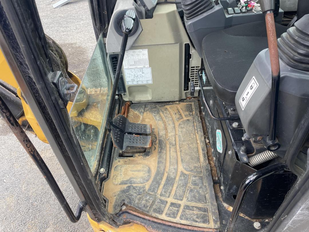 Photo '12' of Caterpillar 305.5E Excavator Photo '12' of Caterpillar 305.5E Excavator