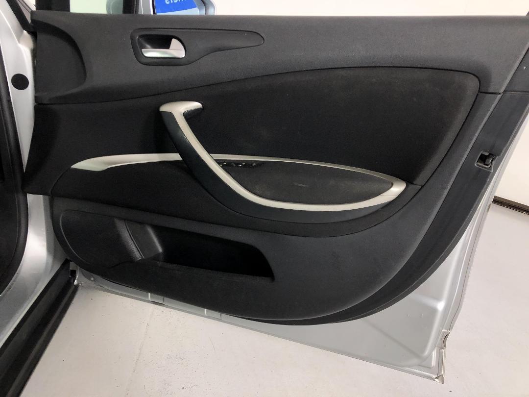 Photo '15' of Citroen C5 Photo '15' of Citroen C5