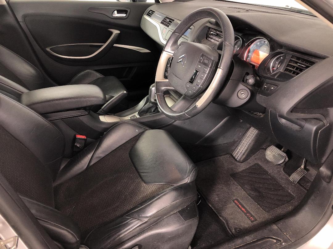 Photo '16' of Citroen C5 Photo '16' of Citroen C5