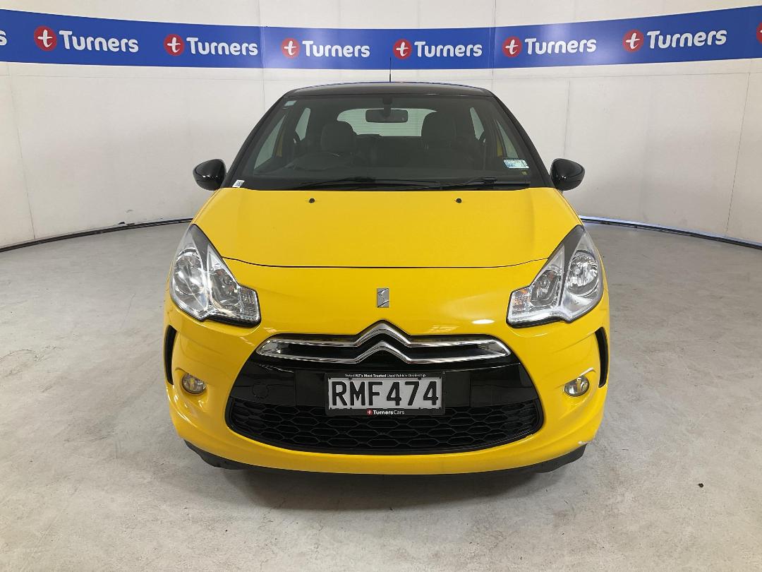 Photo '2' of Citroen DS3 Photo '2' of Citroen DS3