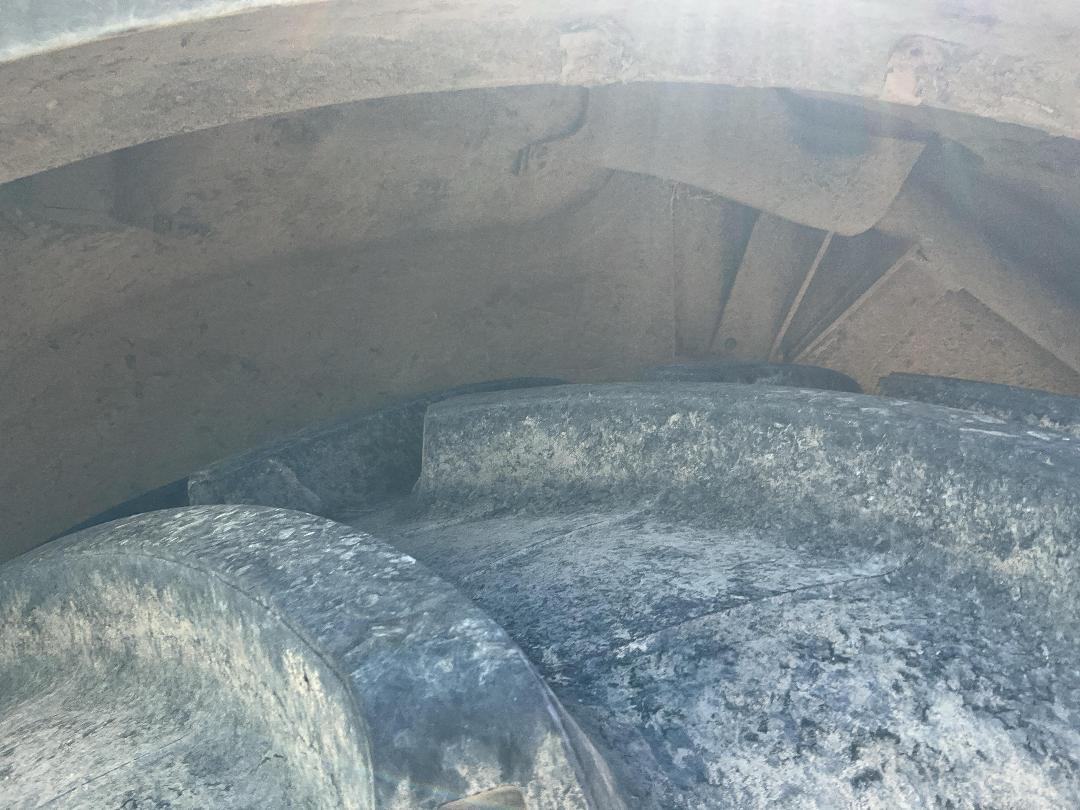 Photo '24' of Claas 640 Arion Tractor