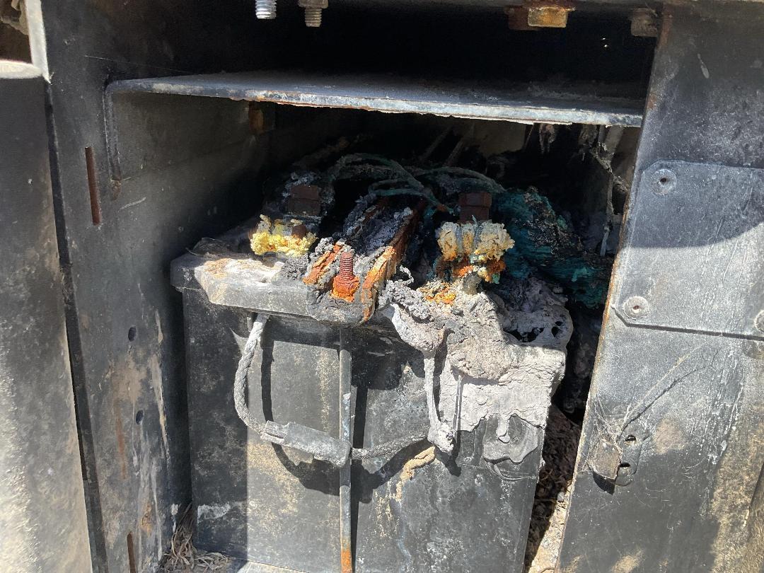 Photo '19' of Claas 640 Arion Tractor