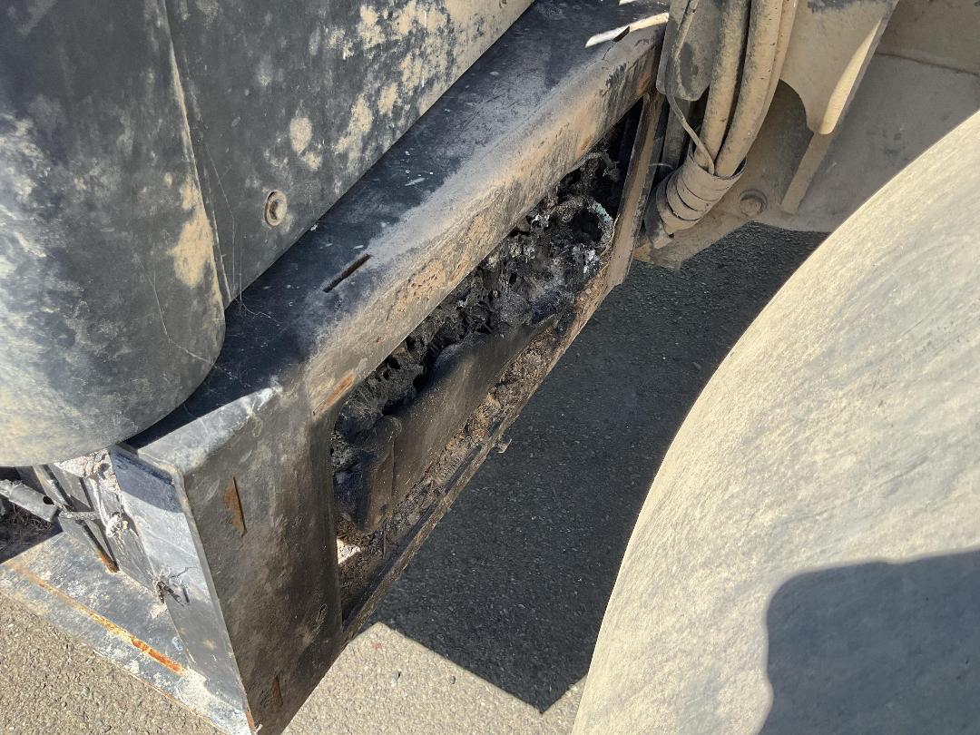 Photo '18' of Claas 640 Arion Tractor