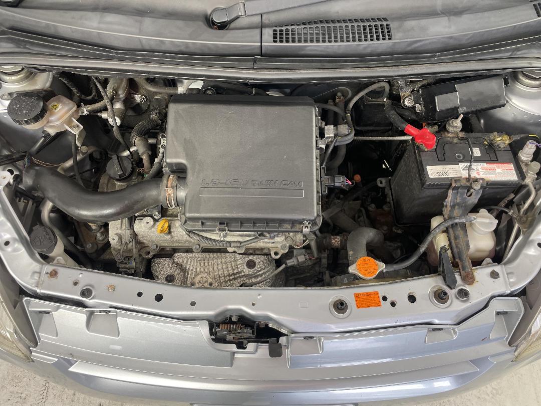 Photo '13' of Daihatsu Sirion Photo '13' of Daihatsu Sirion