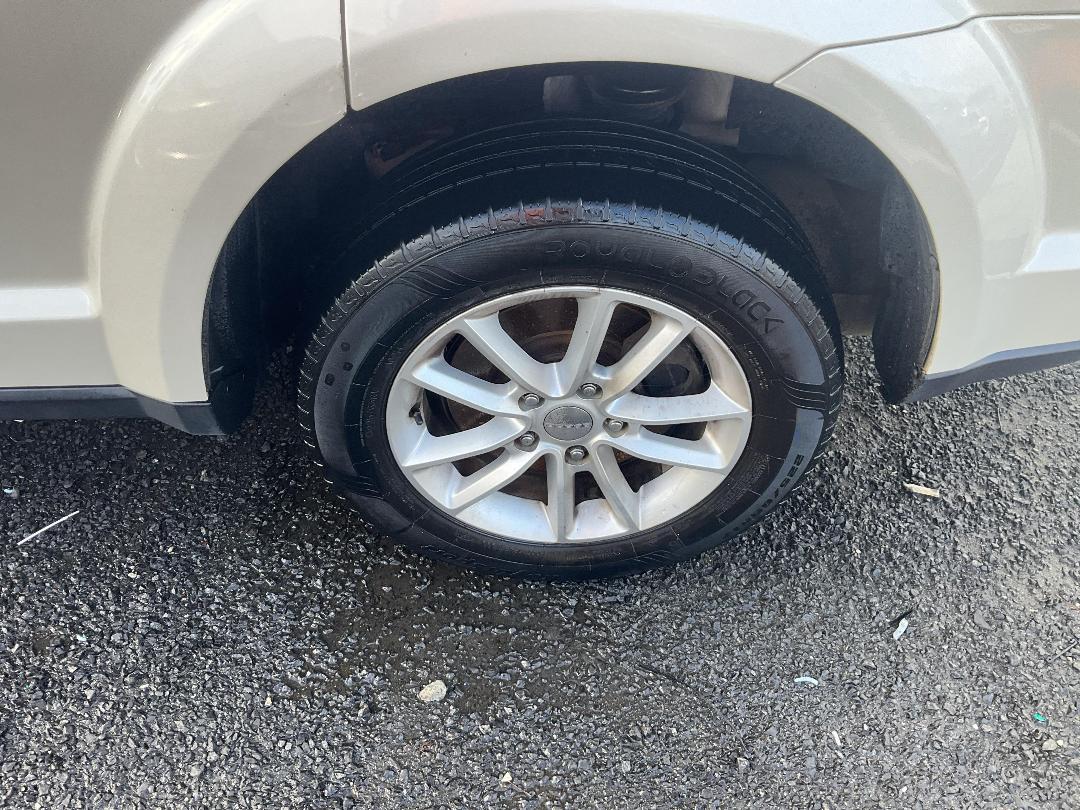 Photo '8' of Dodge Journey SXT