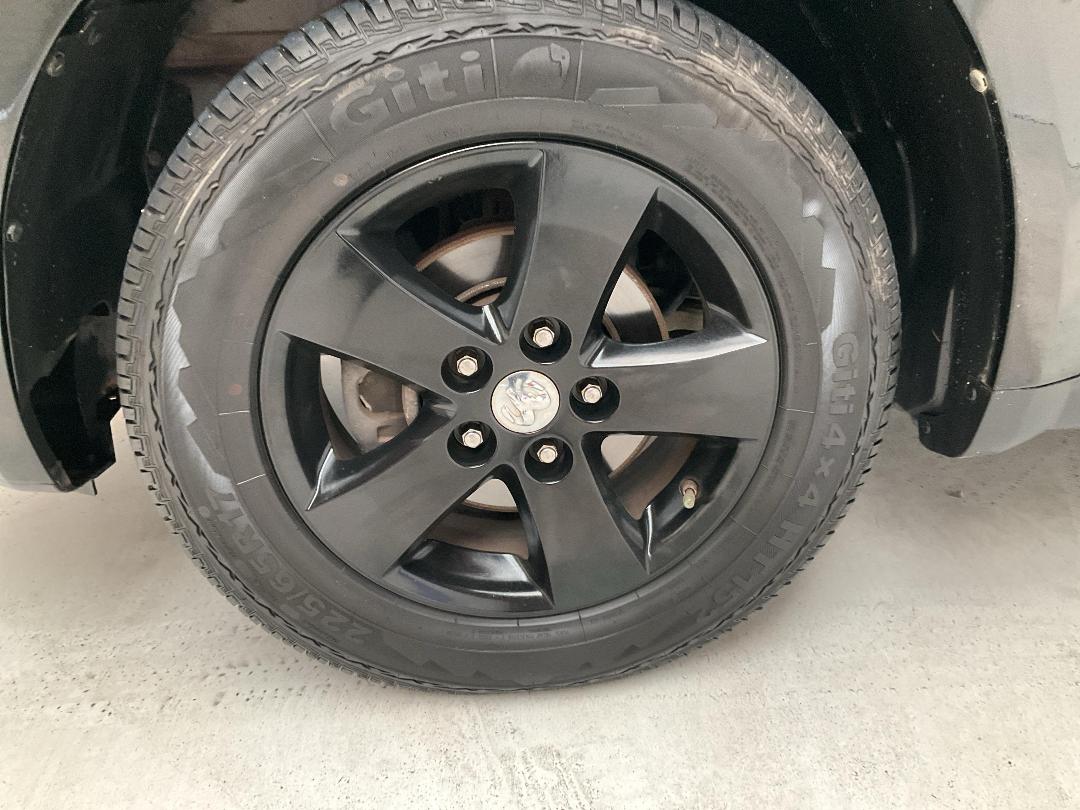 Photo '10' of Dodge Journey